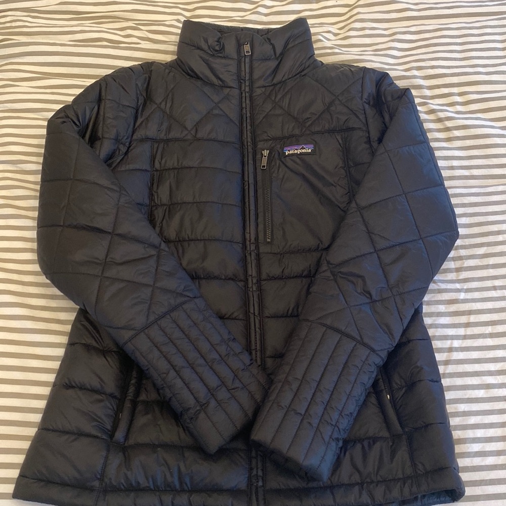 Patagonia winter insulated Jacket, size M, worn once.